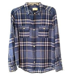 🔥COZY FLANNEL ready for Fall! Medium